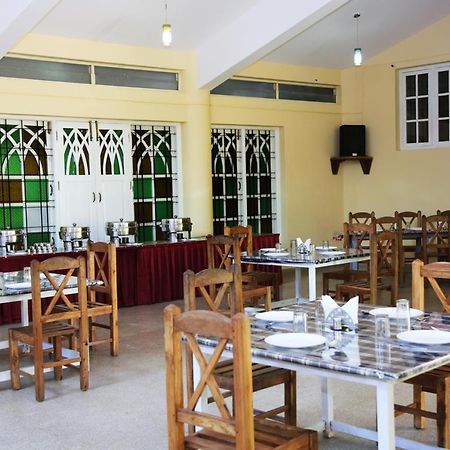 La Flora Beverly Hill Resort Madikeri Exterior photo