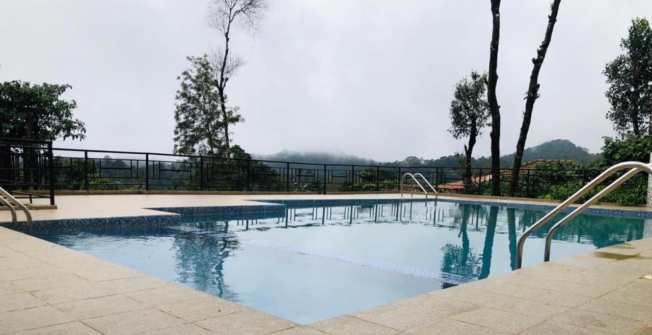 La Flora Beverly Hill Resort Madikeri Exterior photo